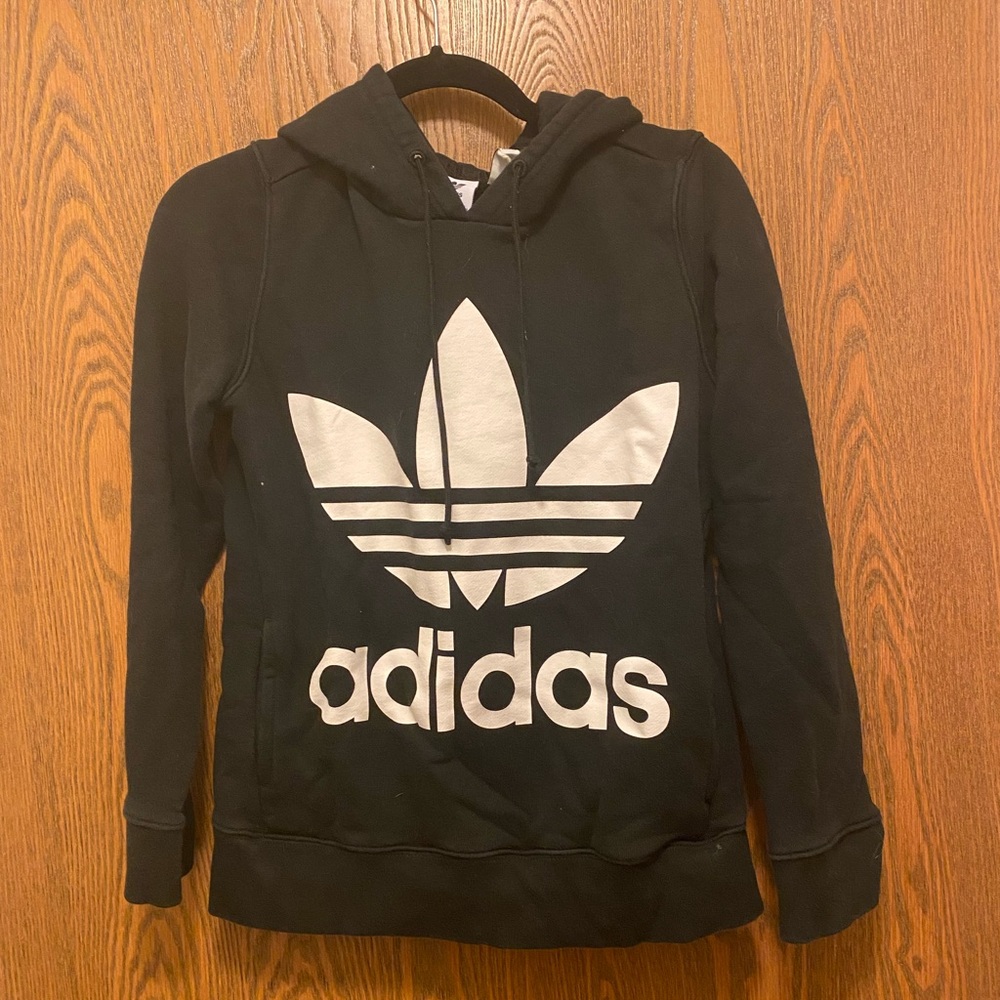 ADIDAS BLACK SWEATSHIRT